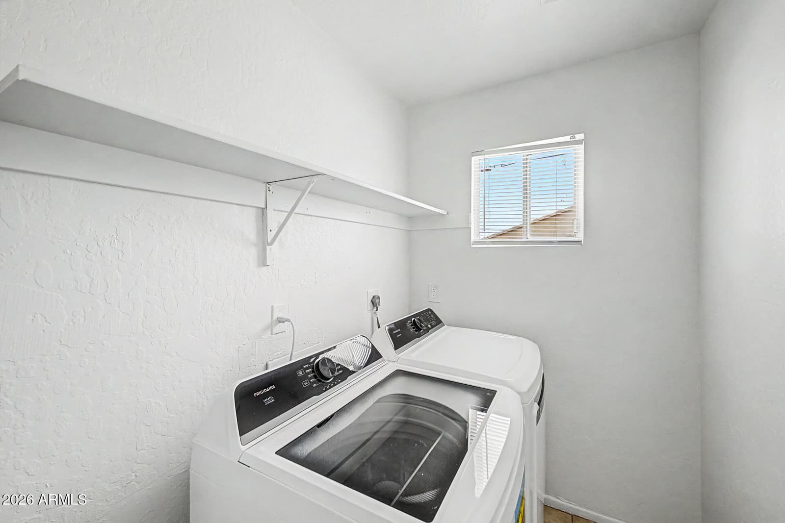 1621 N 37th Drive, Phoenix, AZ 85009 — photo 29 of 32