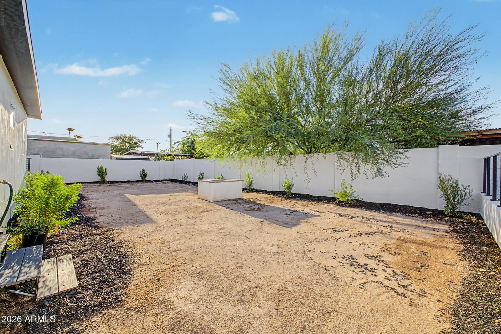 720 E Desert Lane, Phoenix, AZ 85042 — photo 36 of 39