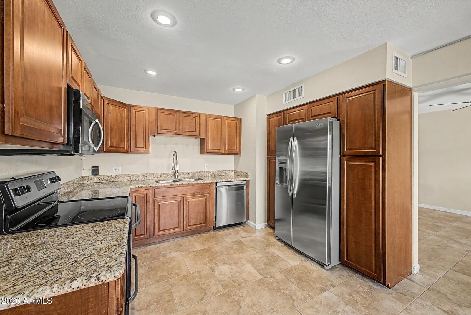 4719 N 10th Street, Phoenix, AZ 85014 — photo 9 of 24