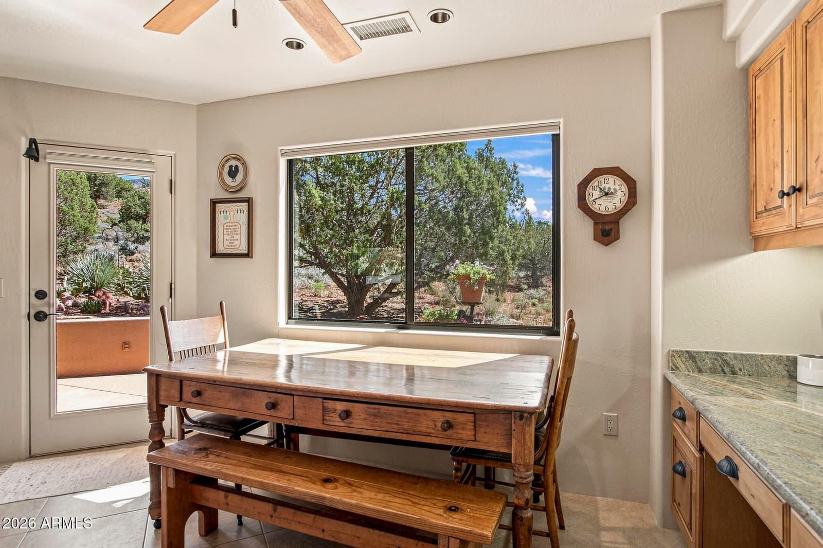 1010 Lee Mountain Road, Sedona, AZ 86351 — photo 15 of 60