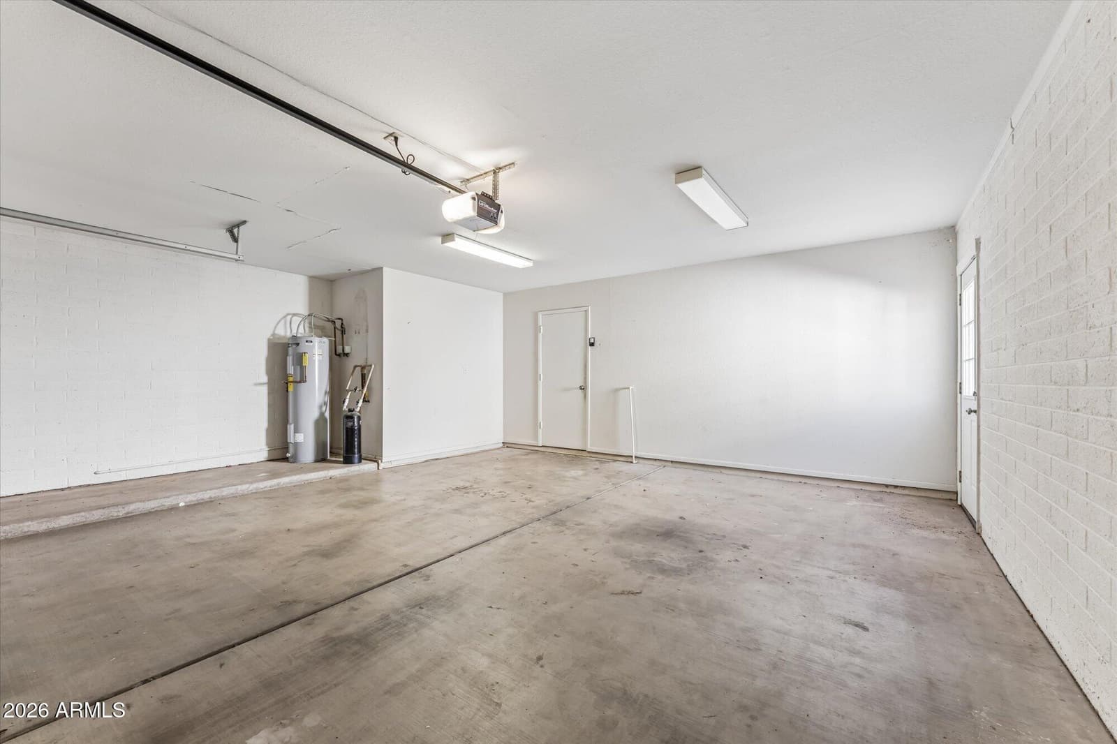 1861 E Harvard Drive, Tempe, AZ 85283 — photo 15 of 40