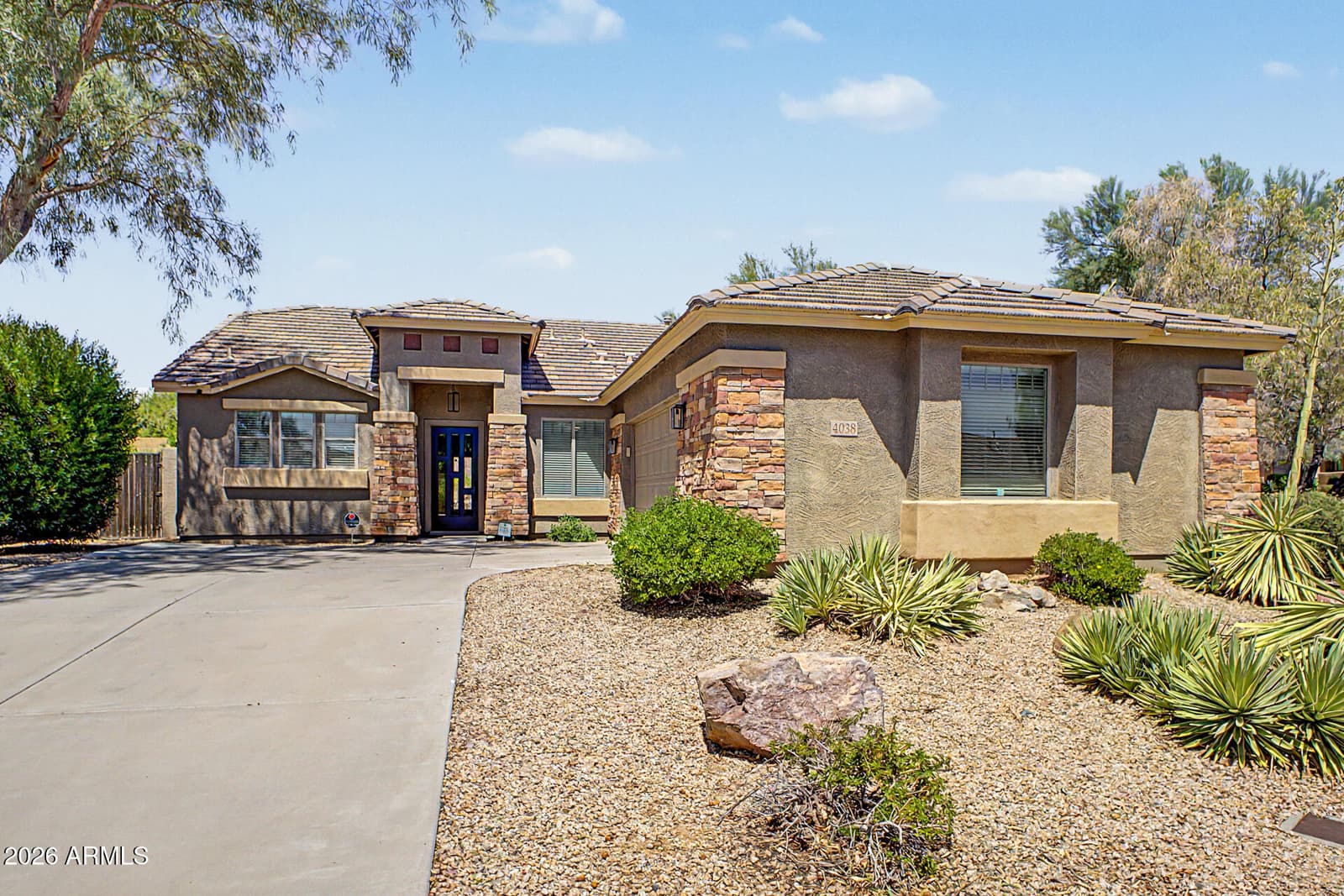 4038 E Expedition Way, Phoenix, AZ 85050 — photo 2 of 54
