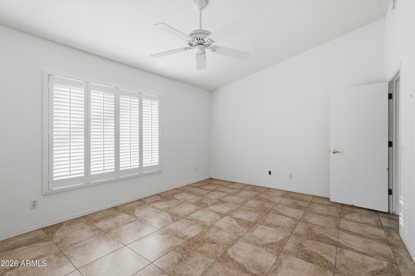 3859 N 150th Lane, Goodyear, AZ 85395 — photo 14 of 34