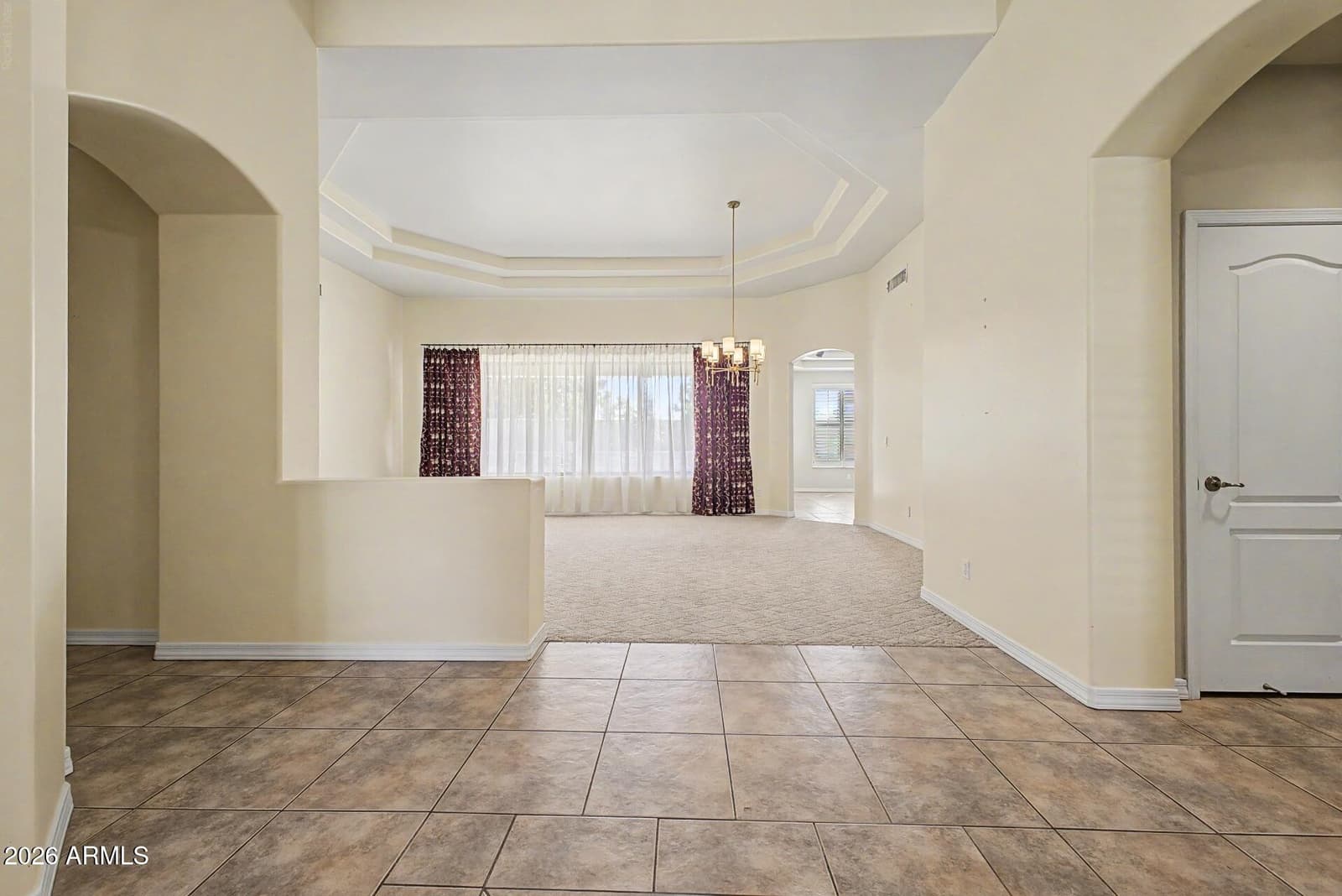 1095 N Jamaica Court, Gilbert, AZ 85234 — photo 9 of 67