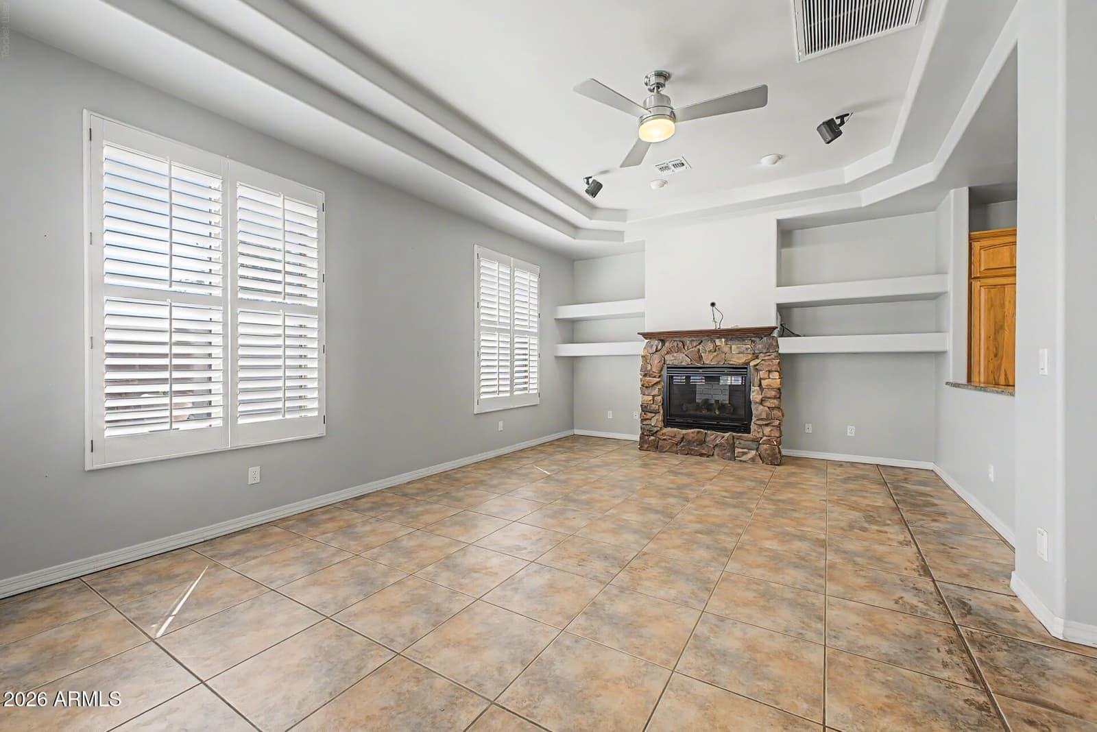 1095 N Jamaica Court, Gilbert, AZ 85234 — photo 13 of 67