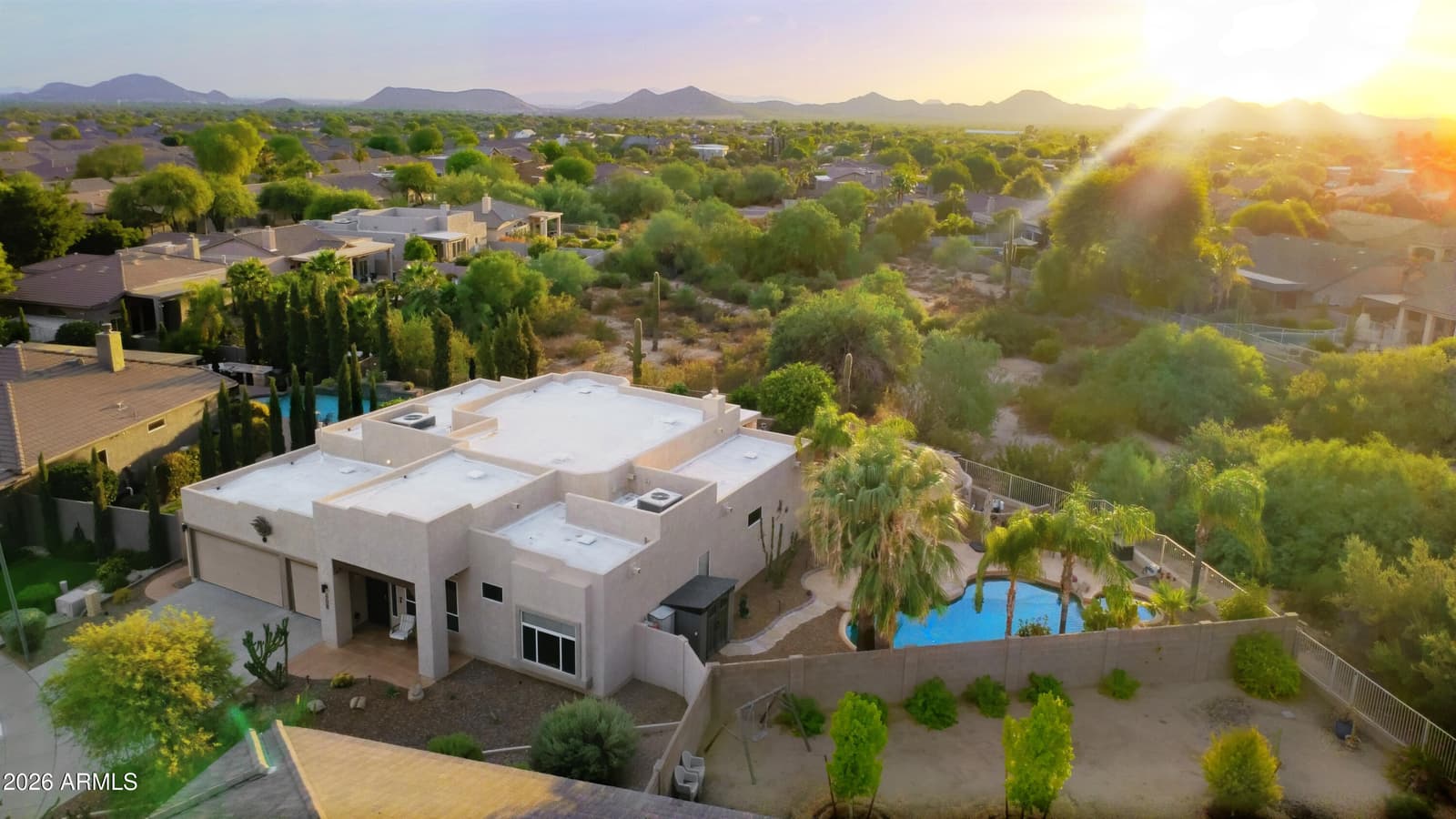 27028 N 47th Place, Cave Creek, AZ 85331 — photo 2 of 60
