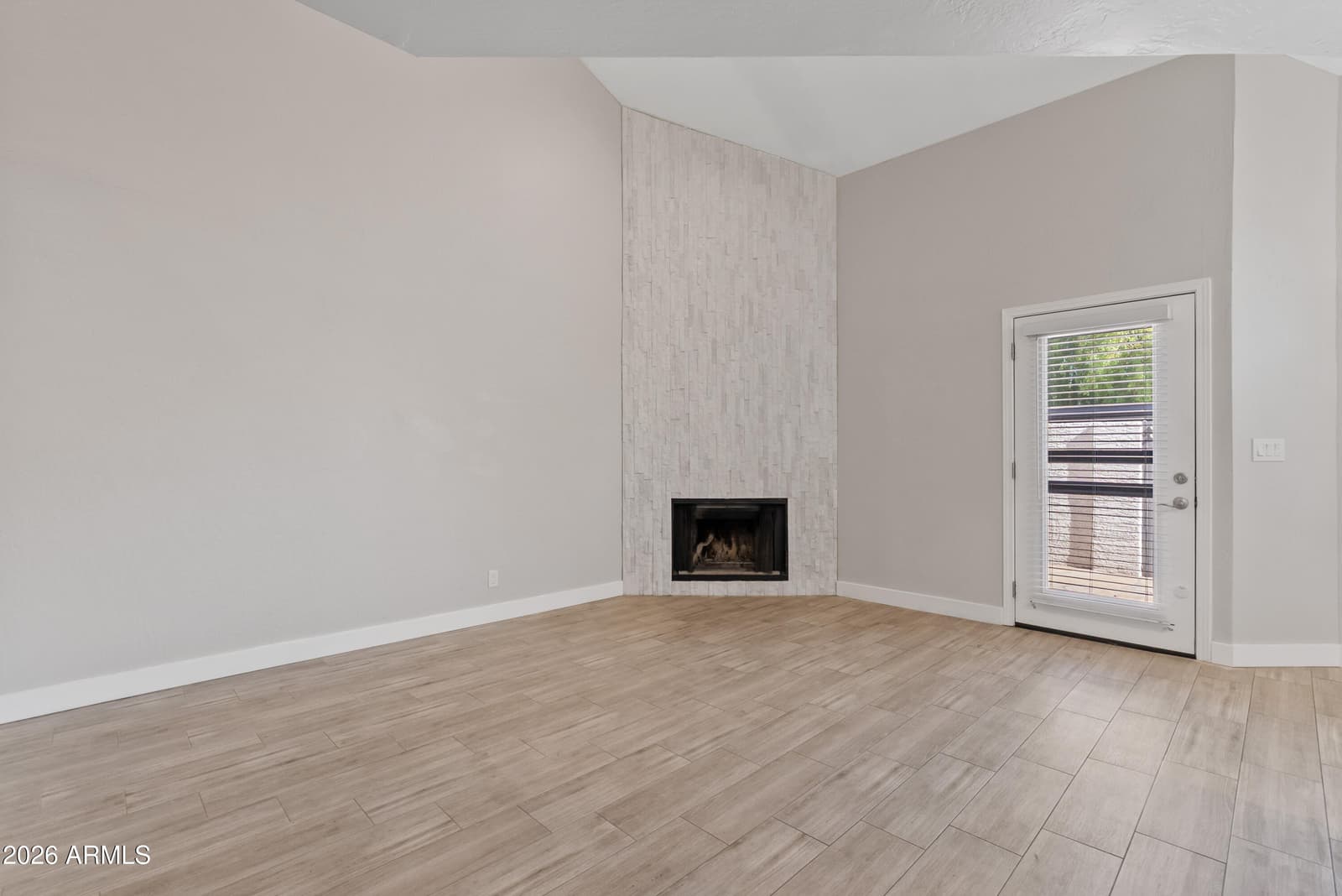 4328 N 36th Street 9, Phoenix, AZ 85018 — photo 7 of 26