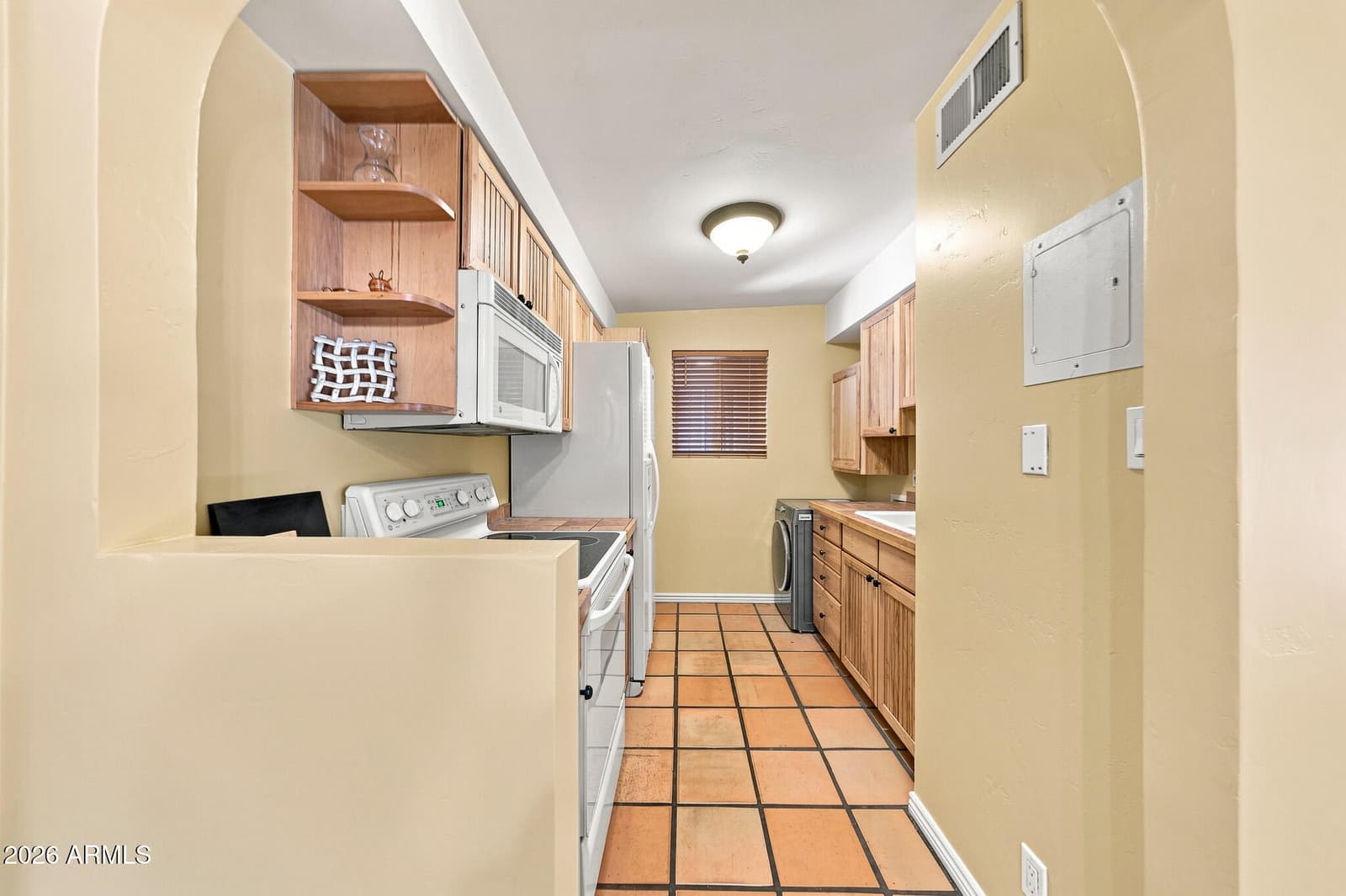 4615 N 22nd Street 202, Phoenix, AZ 85016 — photo 4 of 35