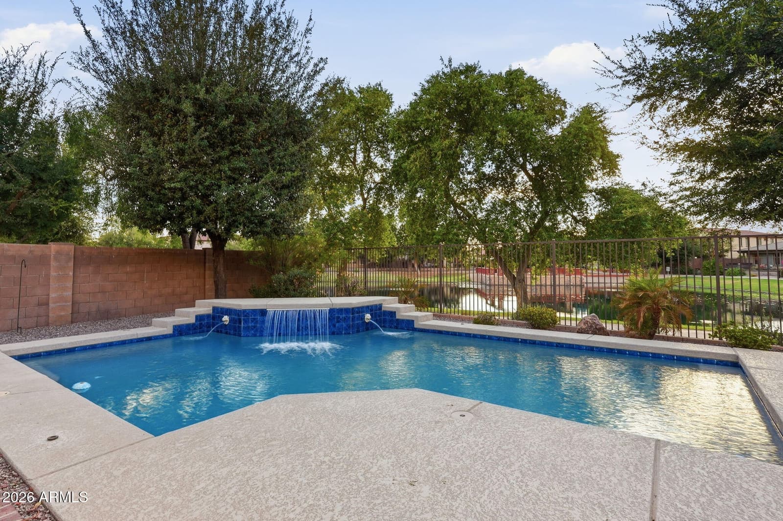 4168 S White Drive, Chandler, AZ 85249 — photo 4 of 42