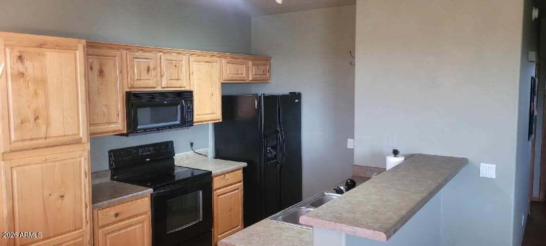 2310 N Cottage Trail B10, Show Low, AZ 85901 — photo 4 of 38