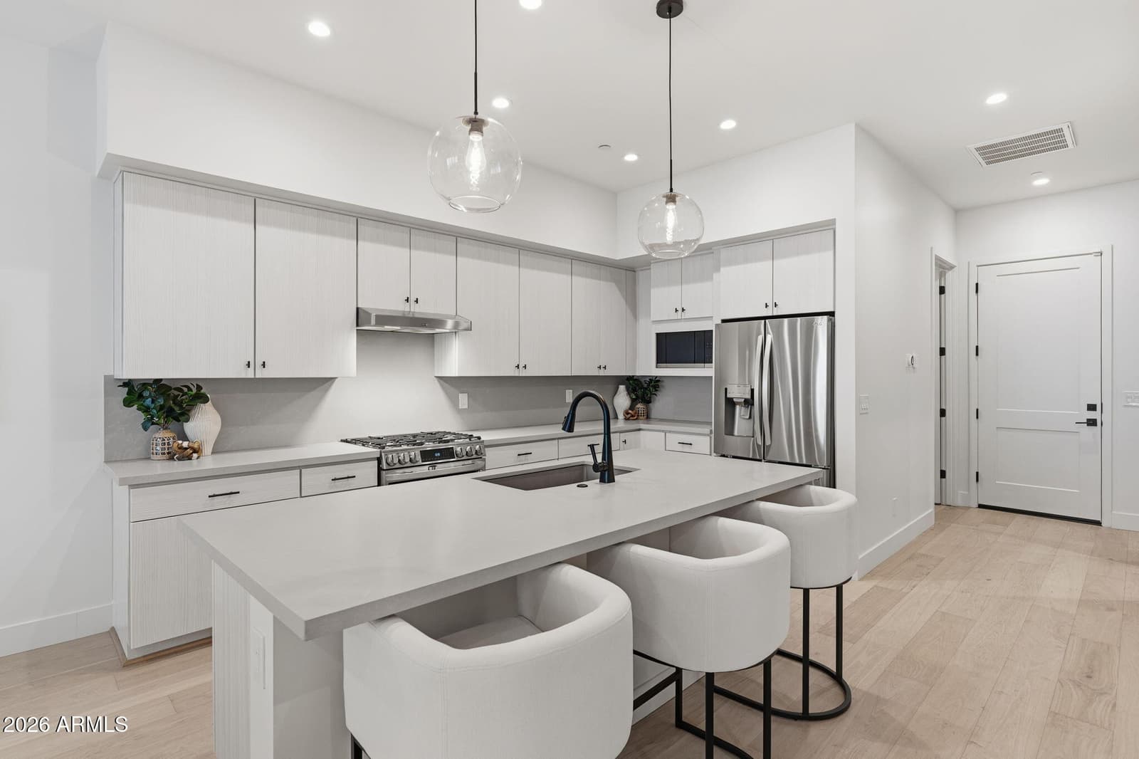 5151 N 13th Place 6, Phoenix, AZ 85014 — photo 12 of 46