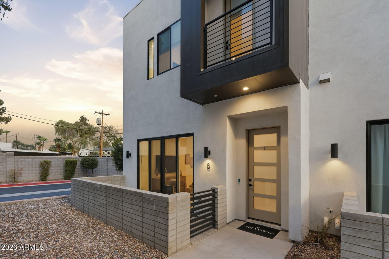 5151 N 13th Place 6, Phoenix, AZ 85014 — photo 1 of 46