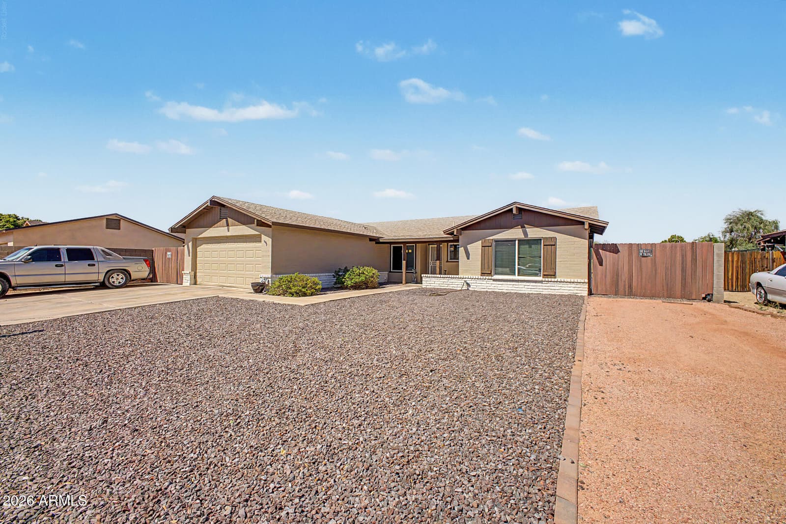 11210 N 52nd Avenue, Glendale, AZ 85304 — photo 1 of 31