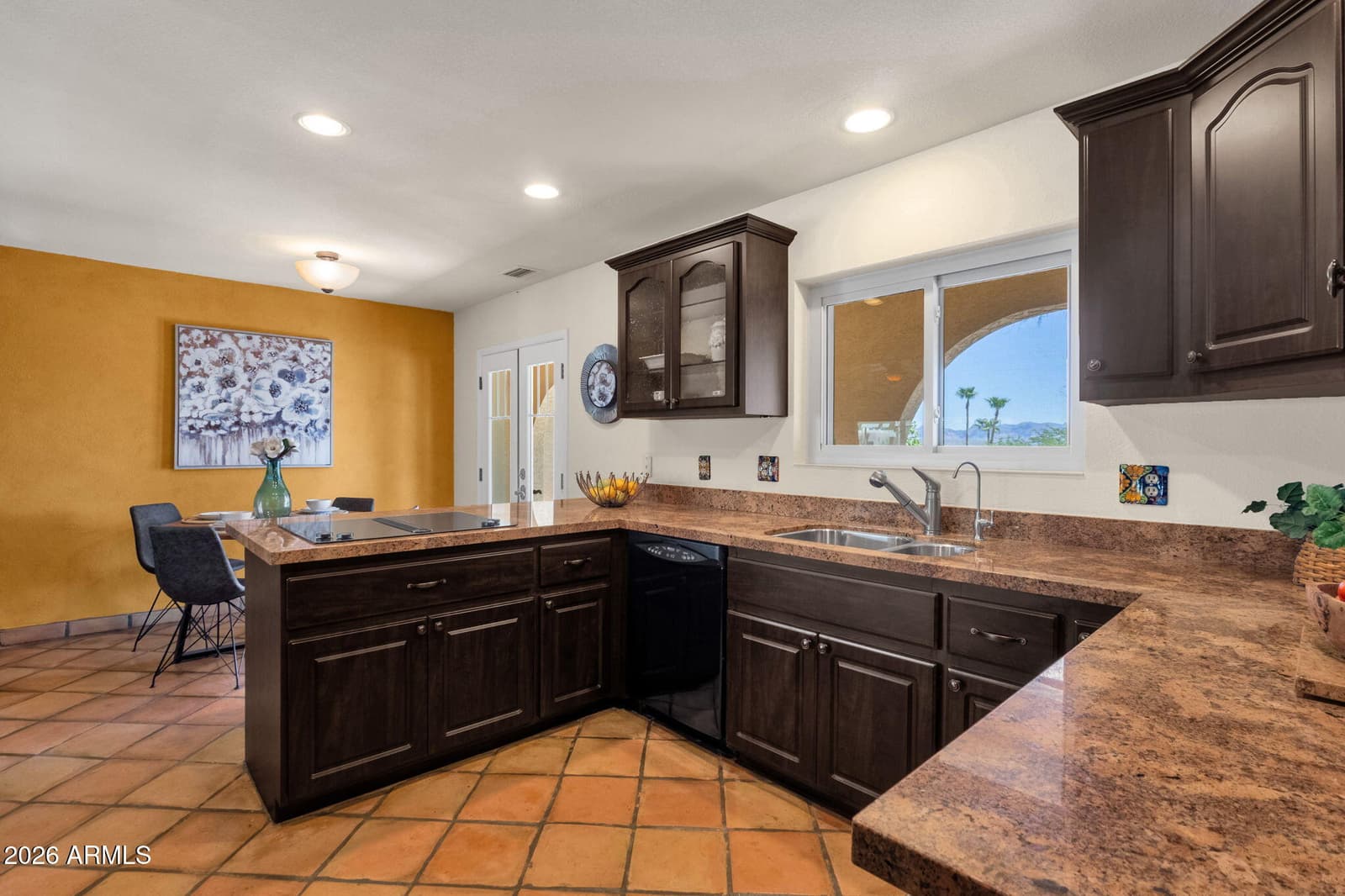 10240 N Demaret Drive, Fountain Hills, AZ 85268 — photo 13 of 41