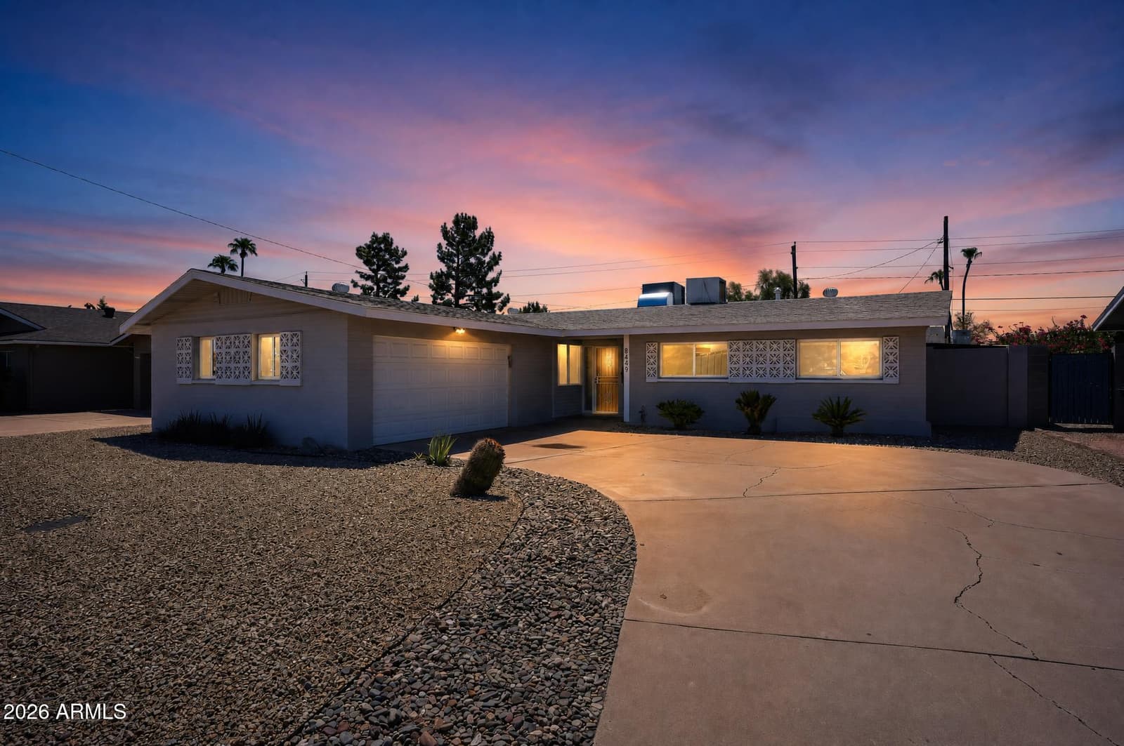 8449 E Jackrabbit Road, Scottsdale, AZ 85250 — photo 2 of 20