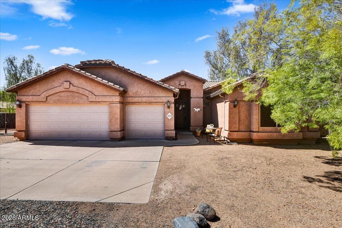 38418 N 12th Street, Phoenix, AZ 85086 — photo 1 of 40