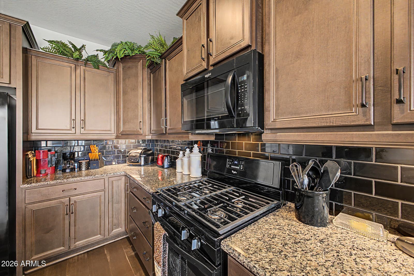 25959 N 162nd Drive, Surprise, AZ 85387 — photo 10 of 31