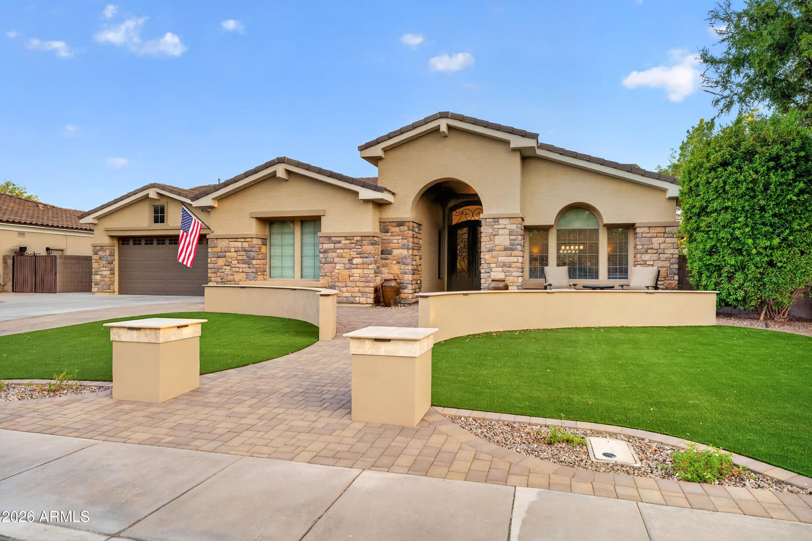 607 E Elgin Street, Gilbert, AZ 85295 — photo 6 of 125