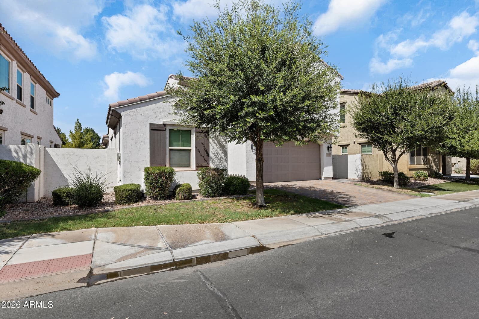 956 W Yellowstone Way, Chandler, AZ 85248 — photo 2 of 39