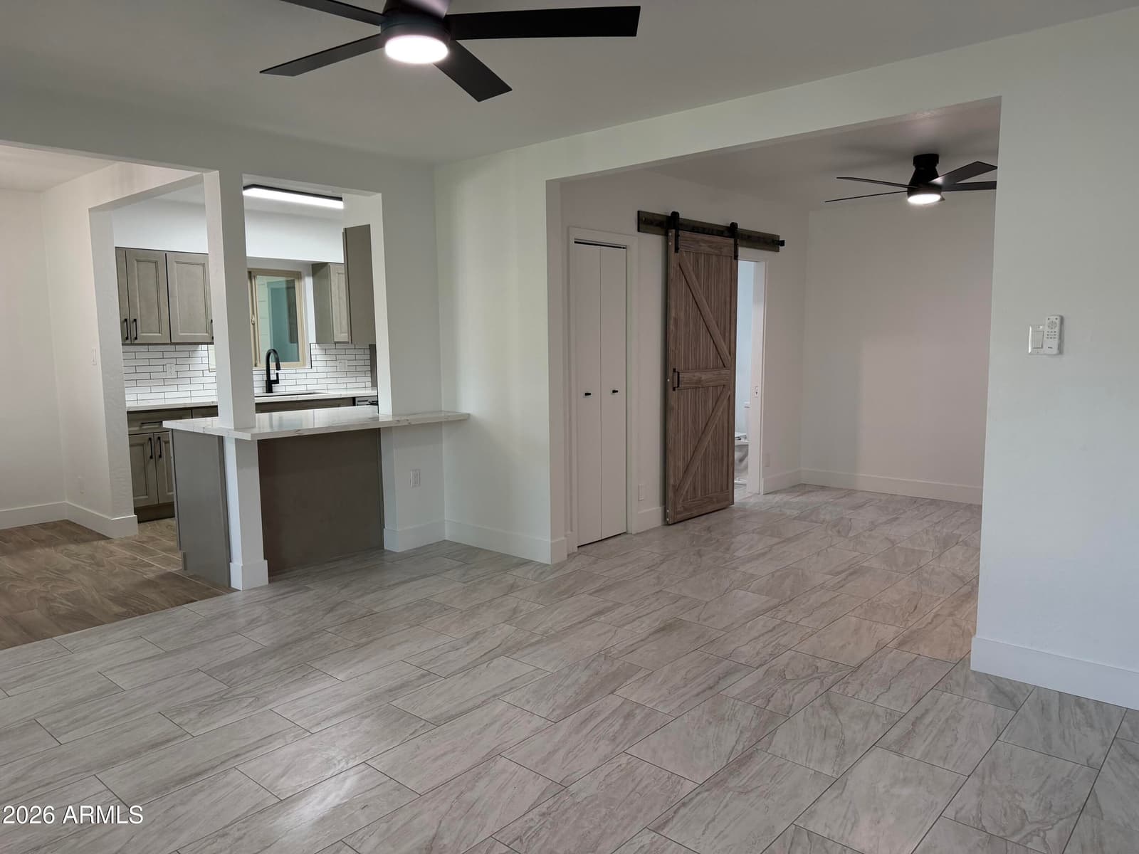 20 S Catalina Street, Gilbert, AZ 85233 — photo 2 of 35