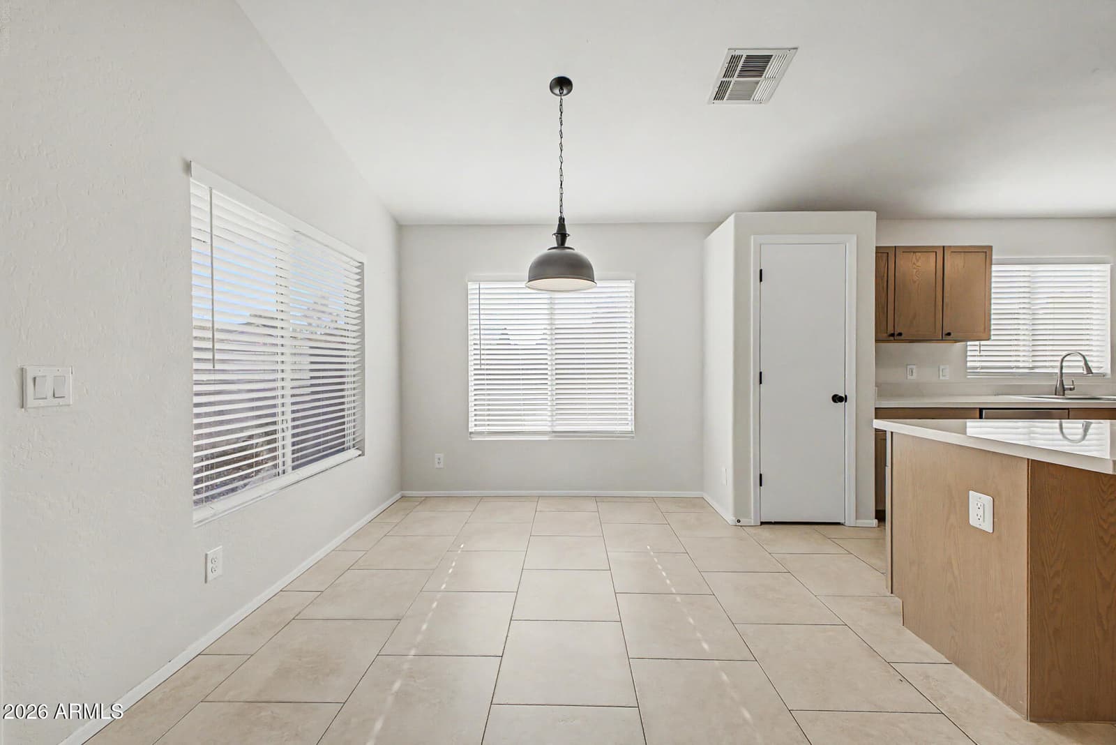 4307 E Meadow West Lane, San Tan Valley, AZ 85140 — photo 7 of 29