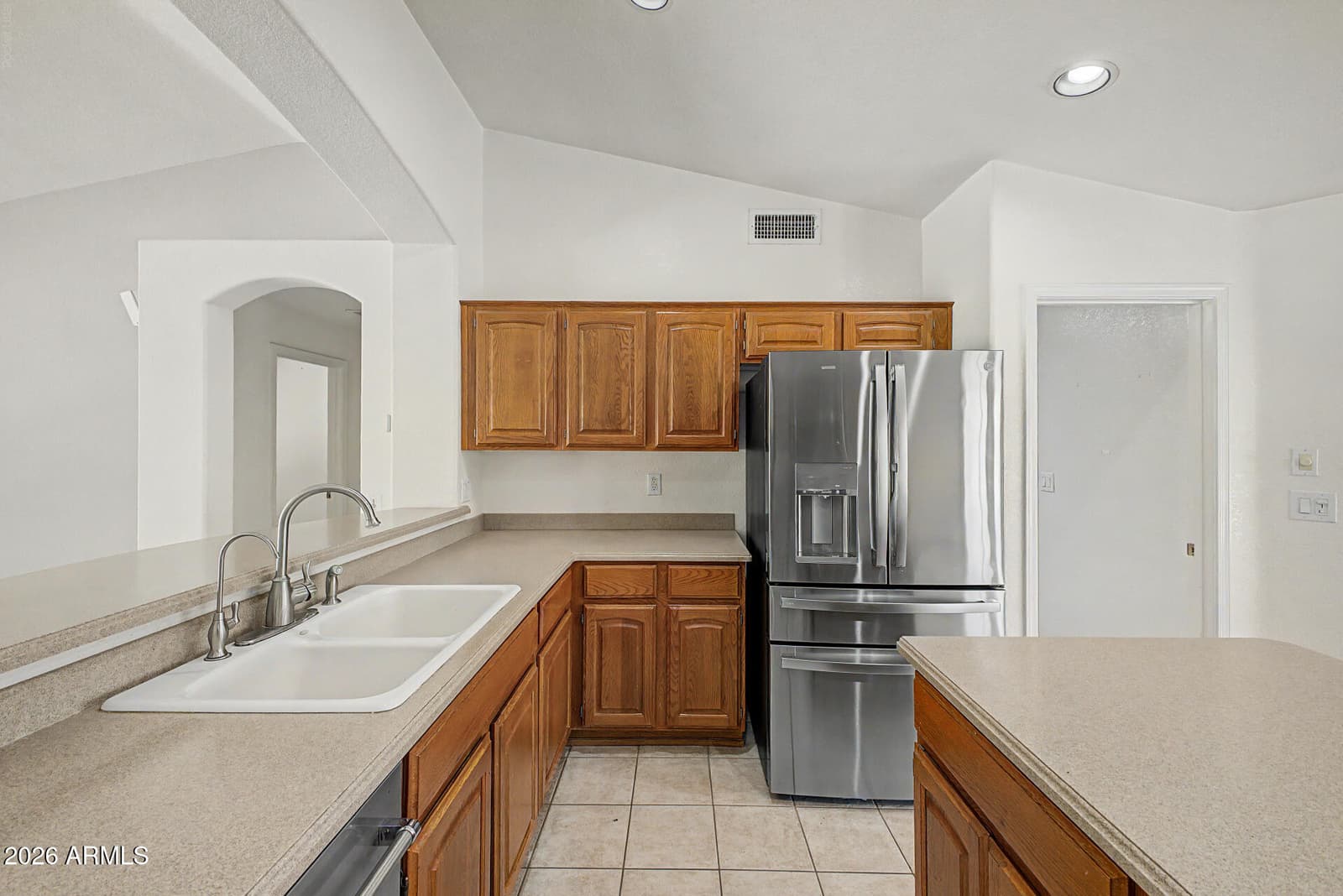24657 S Desert Trail Drive, Sun Lakes, AZ 85248 — photo 7 of 39