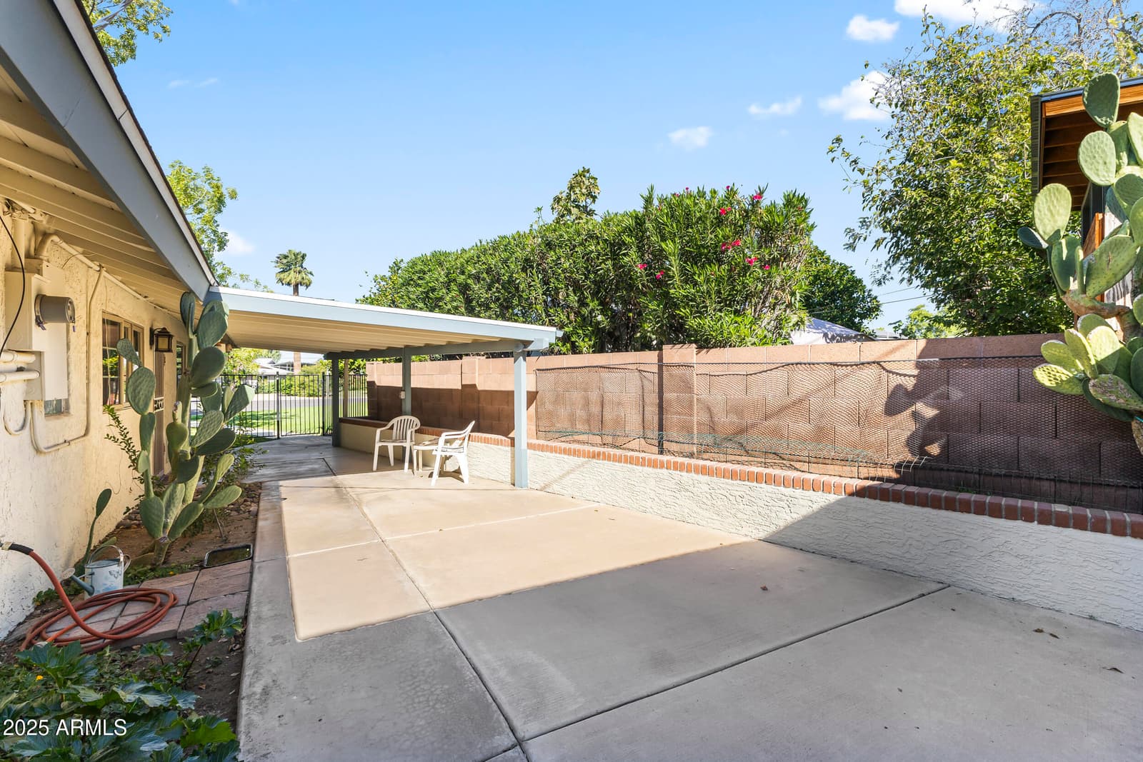 2047 W Cambridge Avenue, Phoenix, AZ 85009 — photo 45 of 54