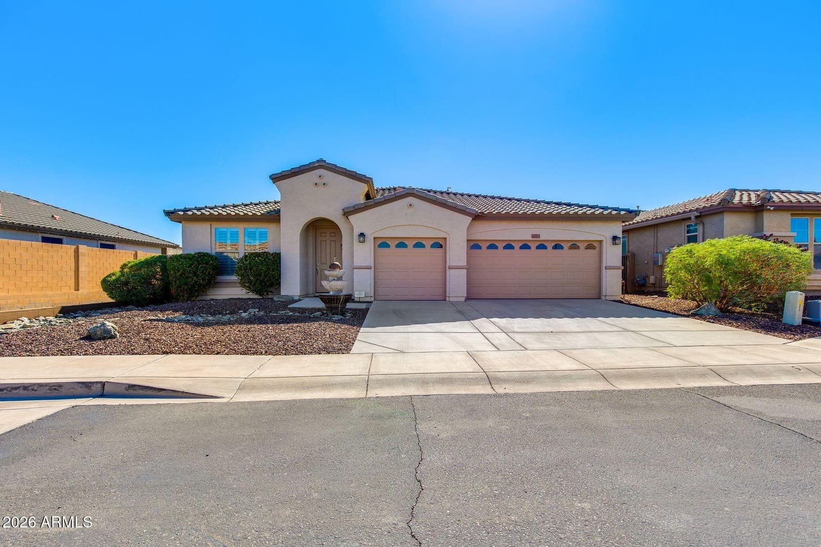 9613 S 23rd Drive, Phoenix, AZ 85041 — photo 2 of 23