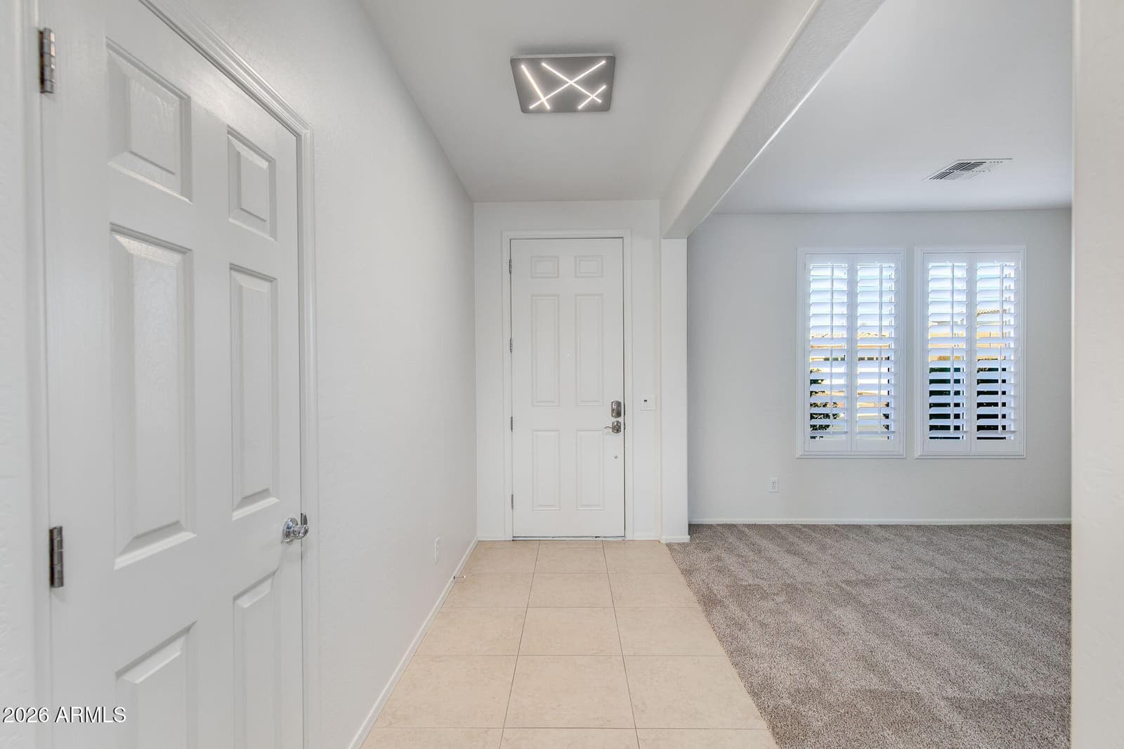 9613 S 23rd Drive, Phoenix, AZ 85041 — photo 9 of 23