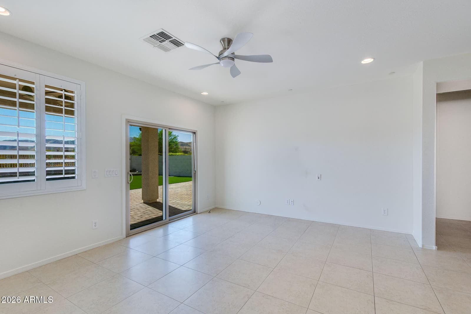 9613 S 23rd Drive, Phoenix, AZ 85041 — photo 14 of 23