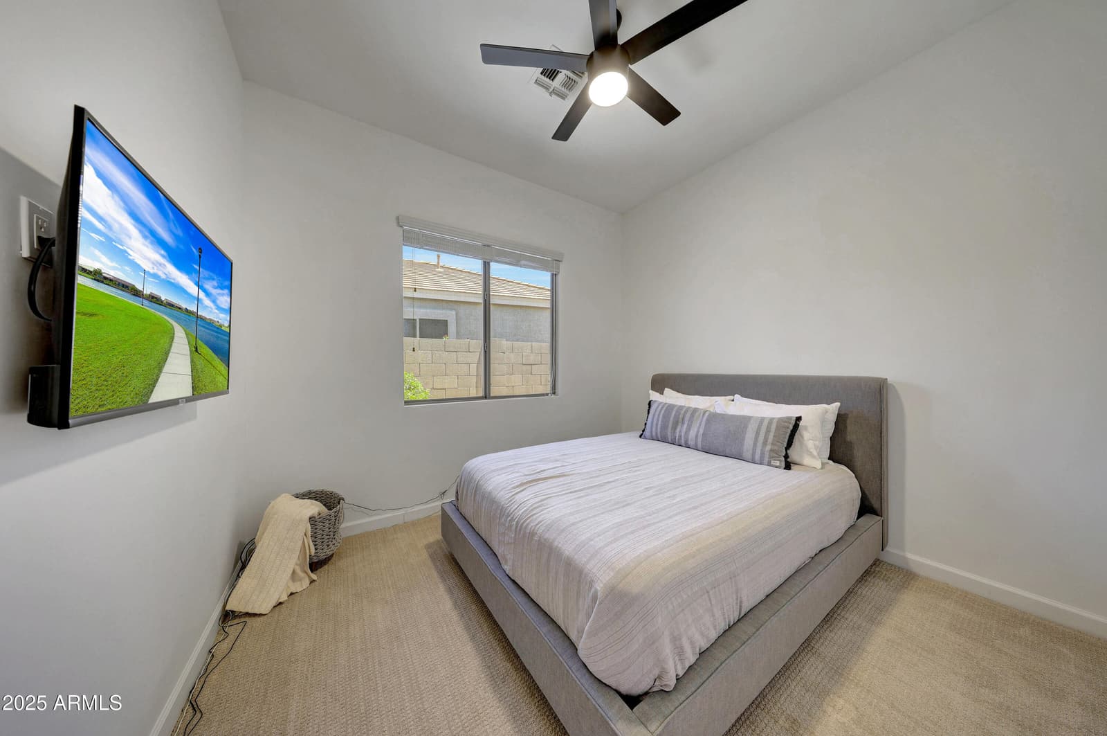 4628 E Paso Trail, Phoenix, AZ 85050 — photo 10 of 26