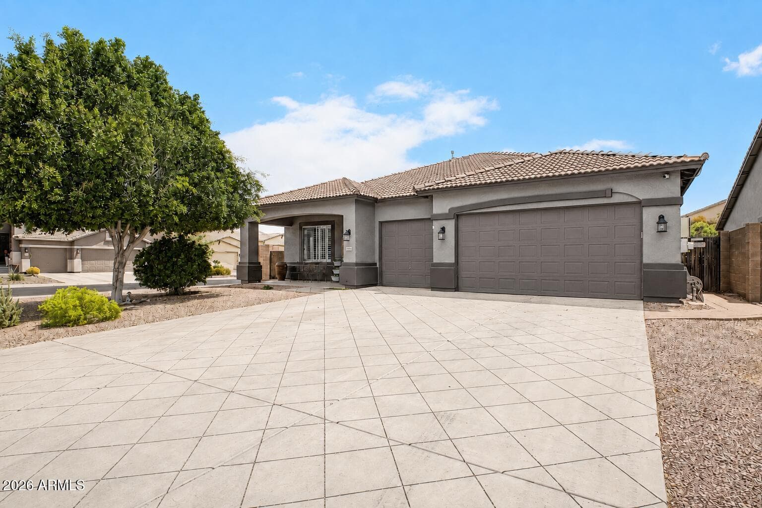 11643 N 149th Lane, Surprise, AZ 85379 — photo 4 of 41