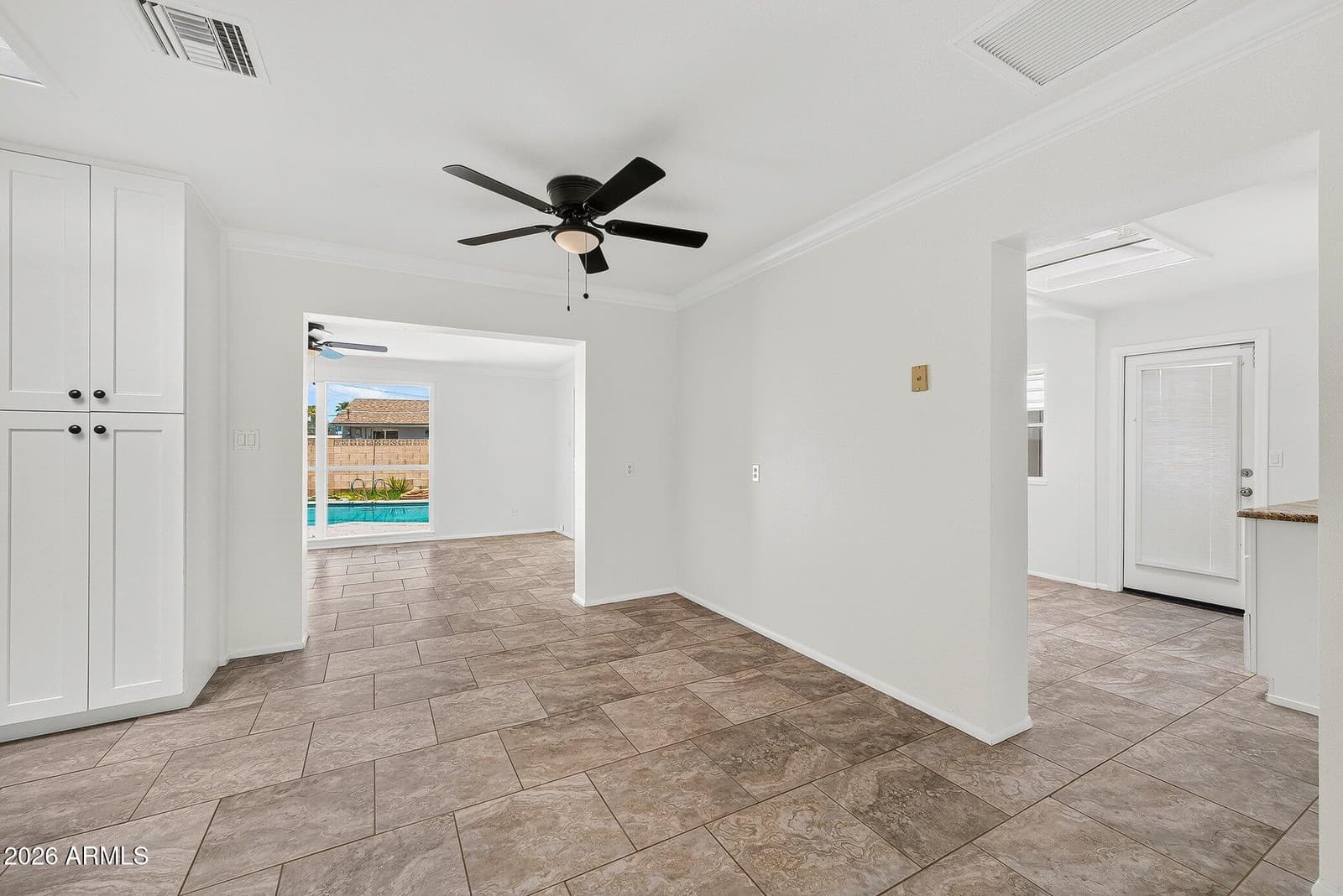 2240 W Paradise Drive, Phoenix, AZ 85029 — photo 16 of 41