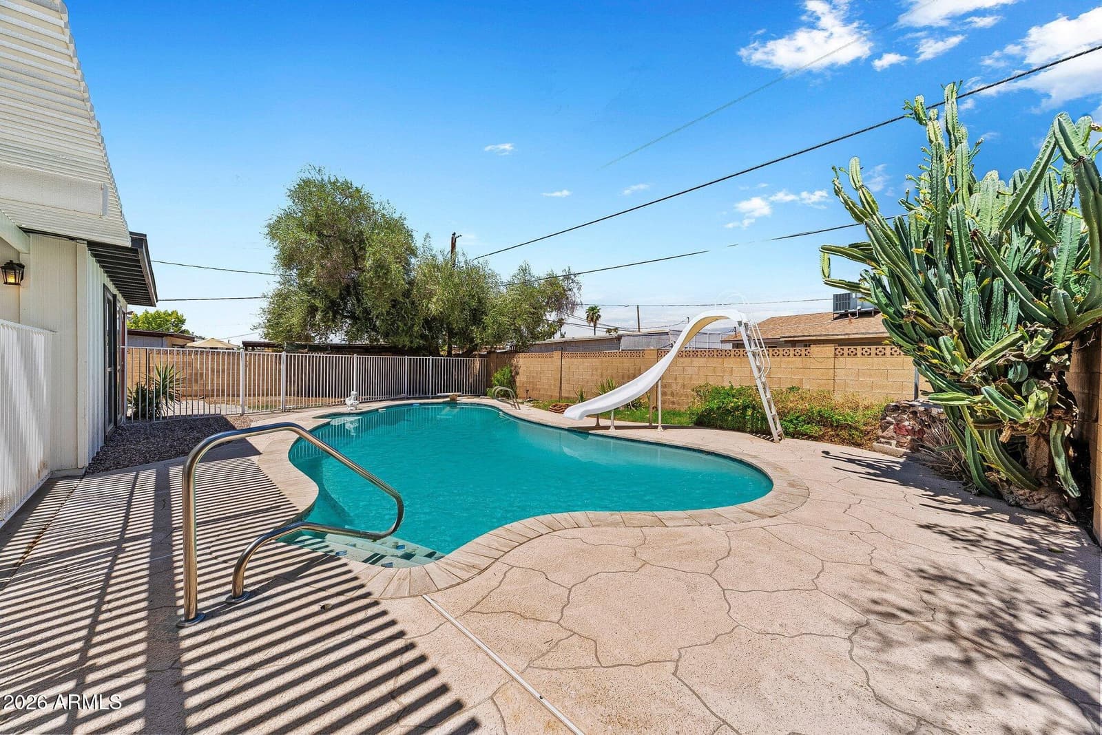 2240 W Paradise Drive, Phoenix, AZ 85029 — photo 31 of 41