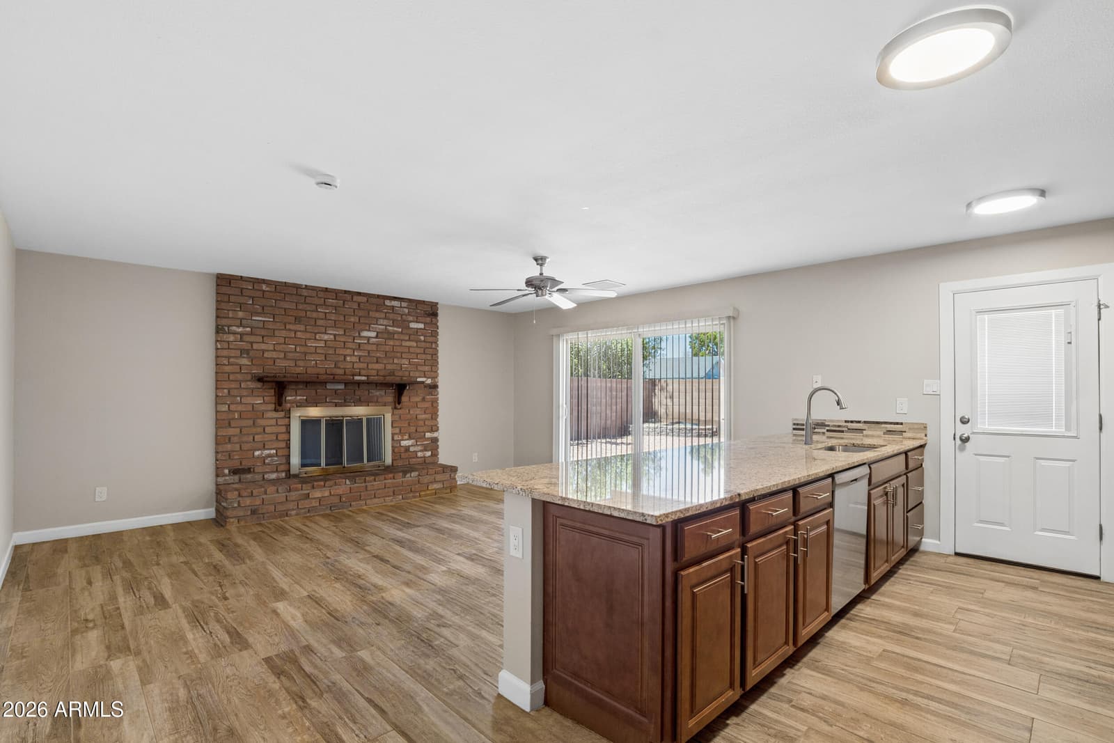 1260 E Alameda Drive, Tempe, AZ 85282 — photo 9 of 46