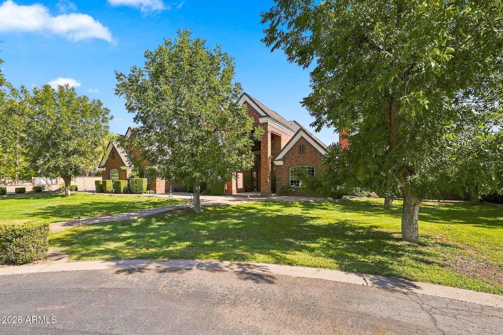 15415 E Pickett Court, Gilbert, AZ 85298 — photo 6 of 125