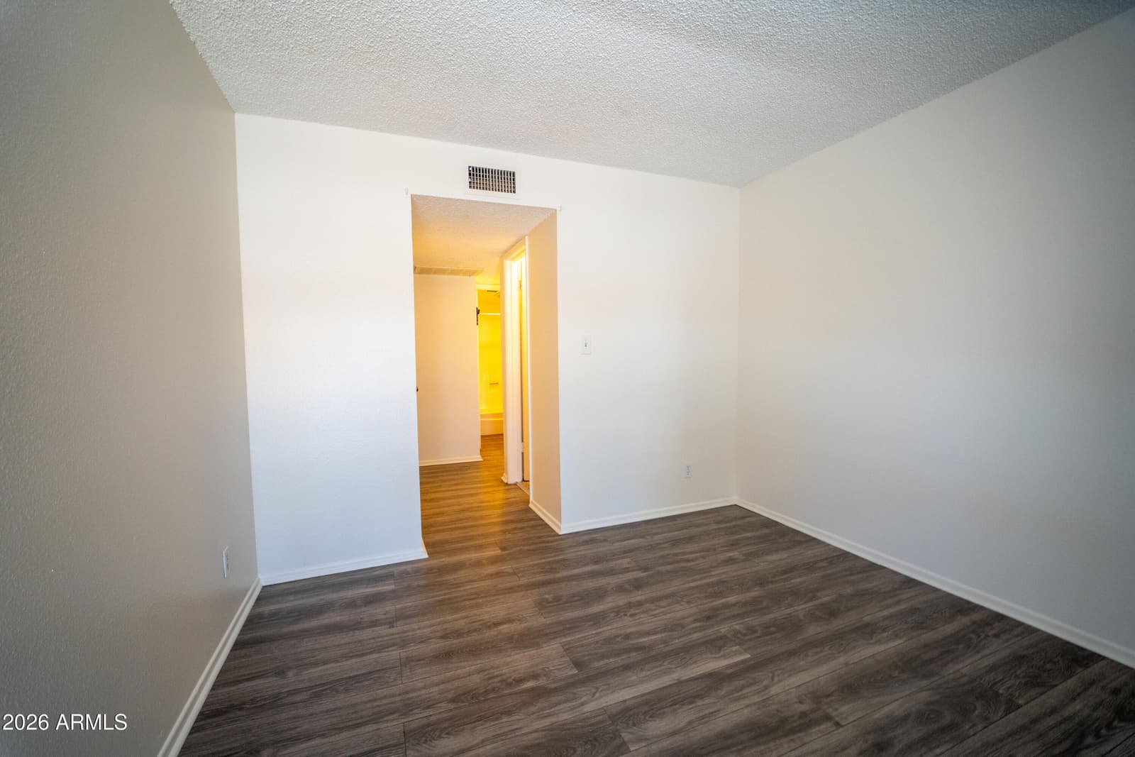 1701 W Tuckey Lane 229, Phoenix, AZ 85015 — photo 8 of 12