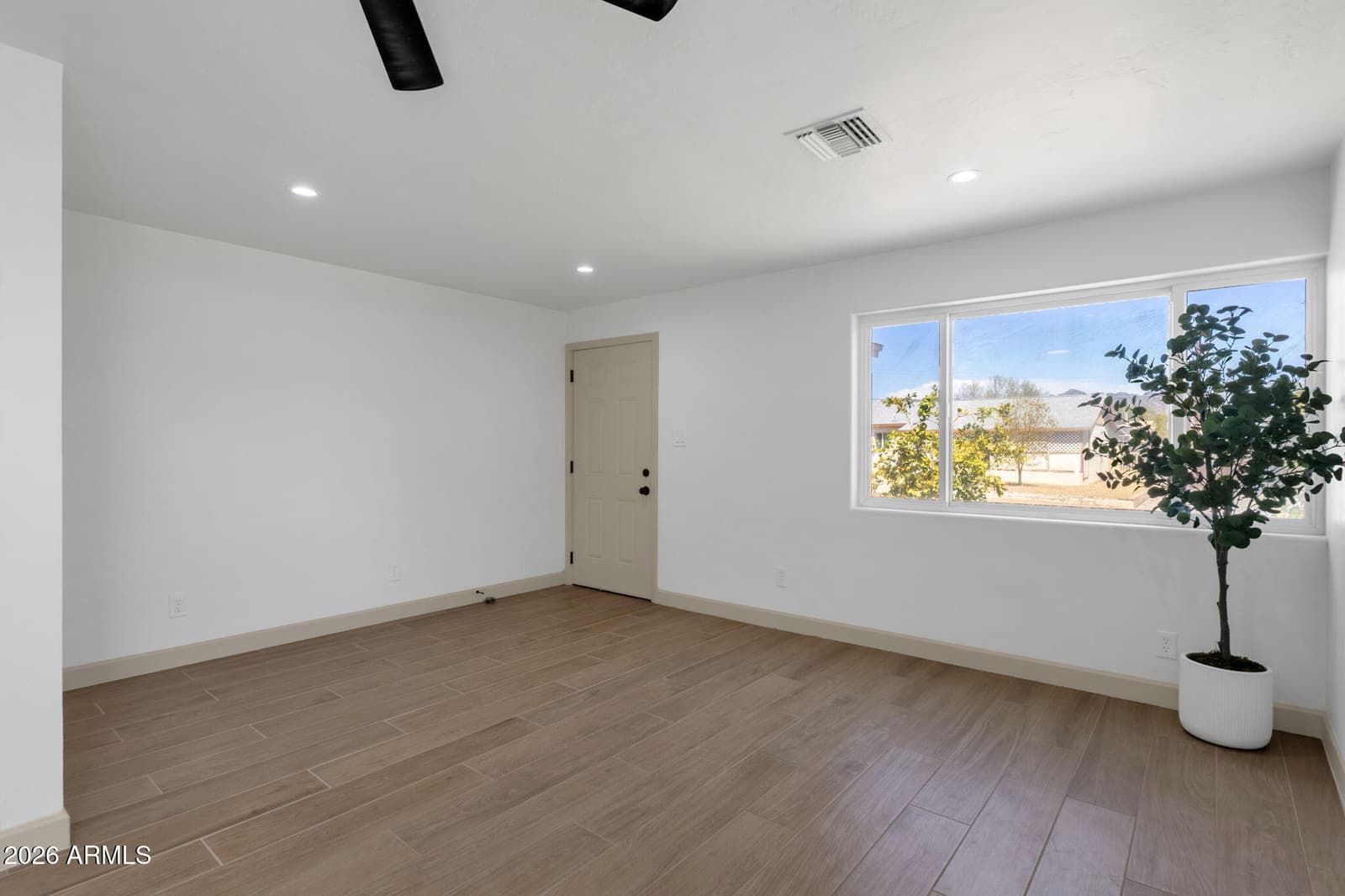 9514 N 2nd Street, Phoenix, AZ 85020 — photo 3 of 31