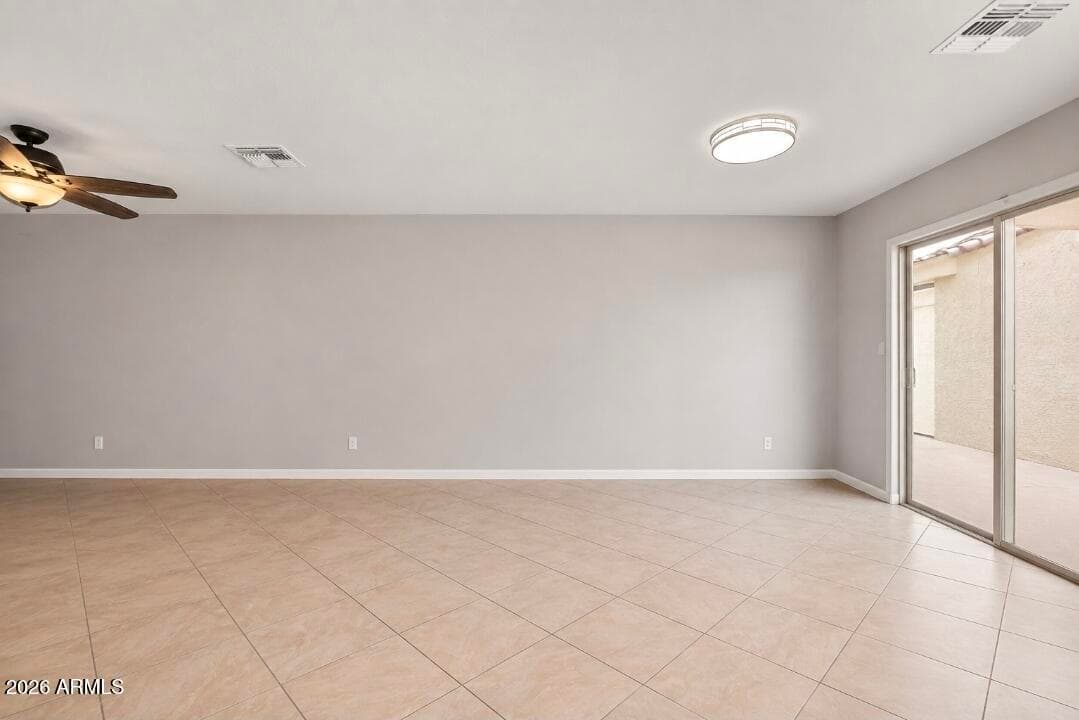 16935 W Central Street, Surprise, AZ 85388 — photo 4 of 14