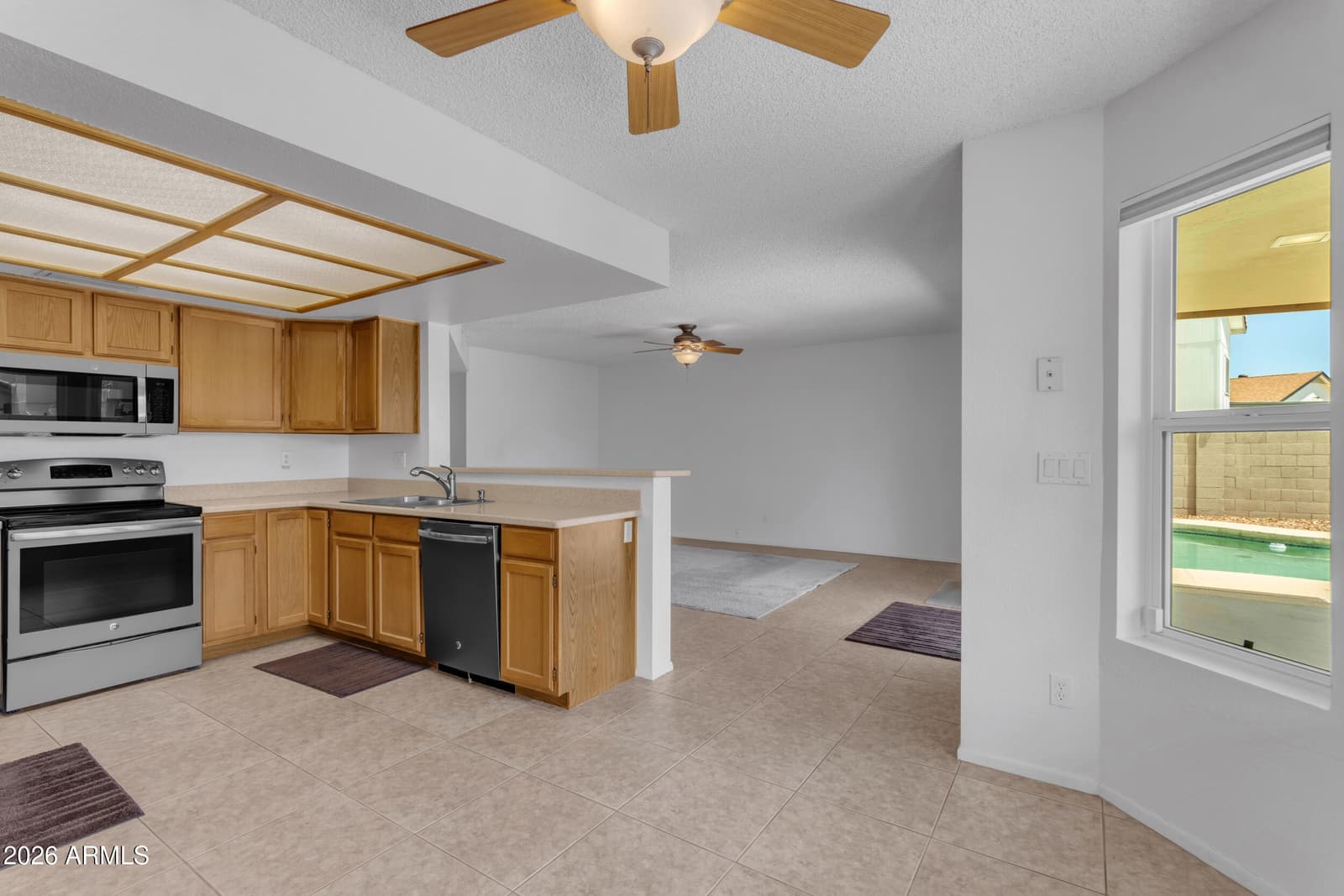6945 W Columbine Drive, Peoria, AZ 85381 — photo 22 of 63