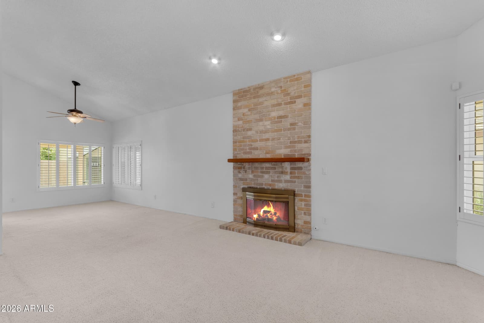 6945 W Columbine Drive, Peoria, AZ 85381 — photo 9 of 63