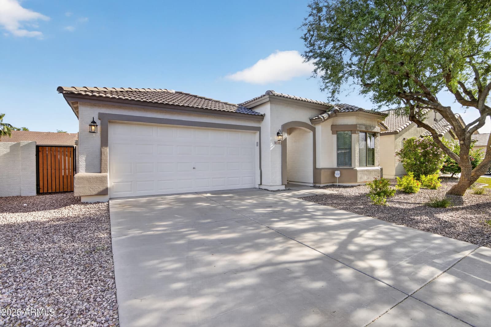 1715 E Branham Lane, Phoenix, AZ 85042 — photo 2 of 53