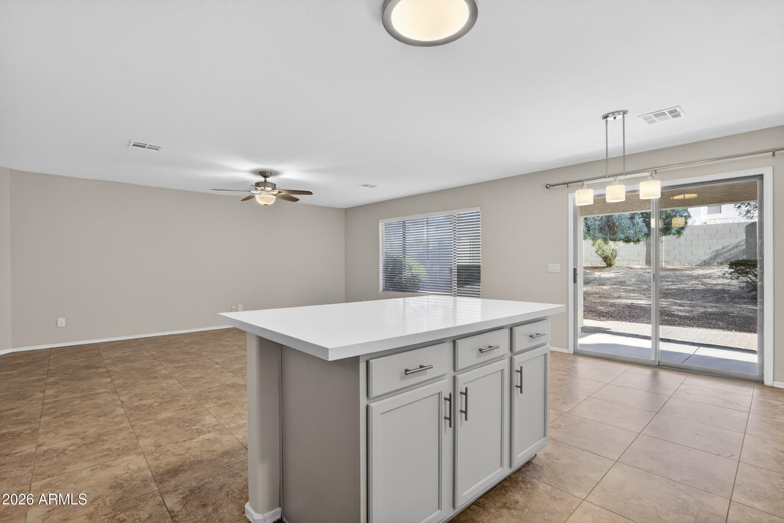 1715 E Branham Lane, Phoenix, AZ 85042 — photo 9 of 53