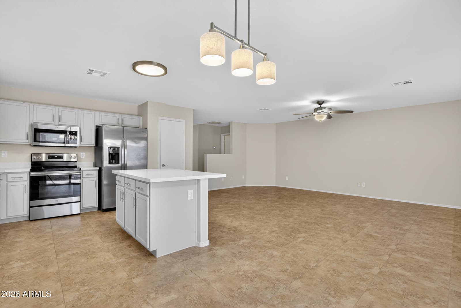 1715 E Branham Lane, Phoenix, AZ 85042 — photo 11 of 53