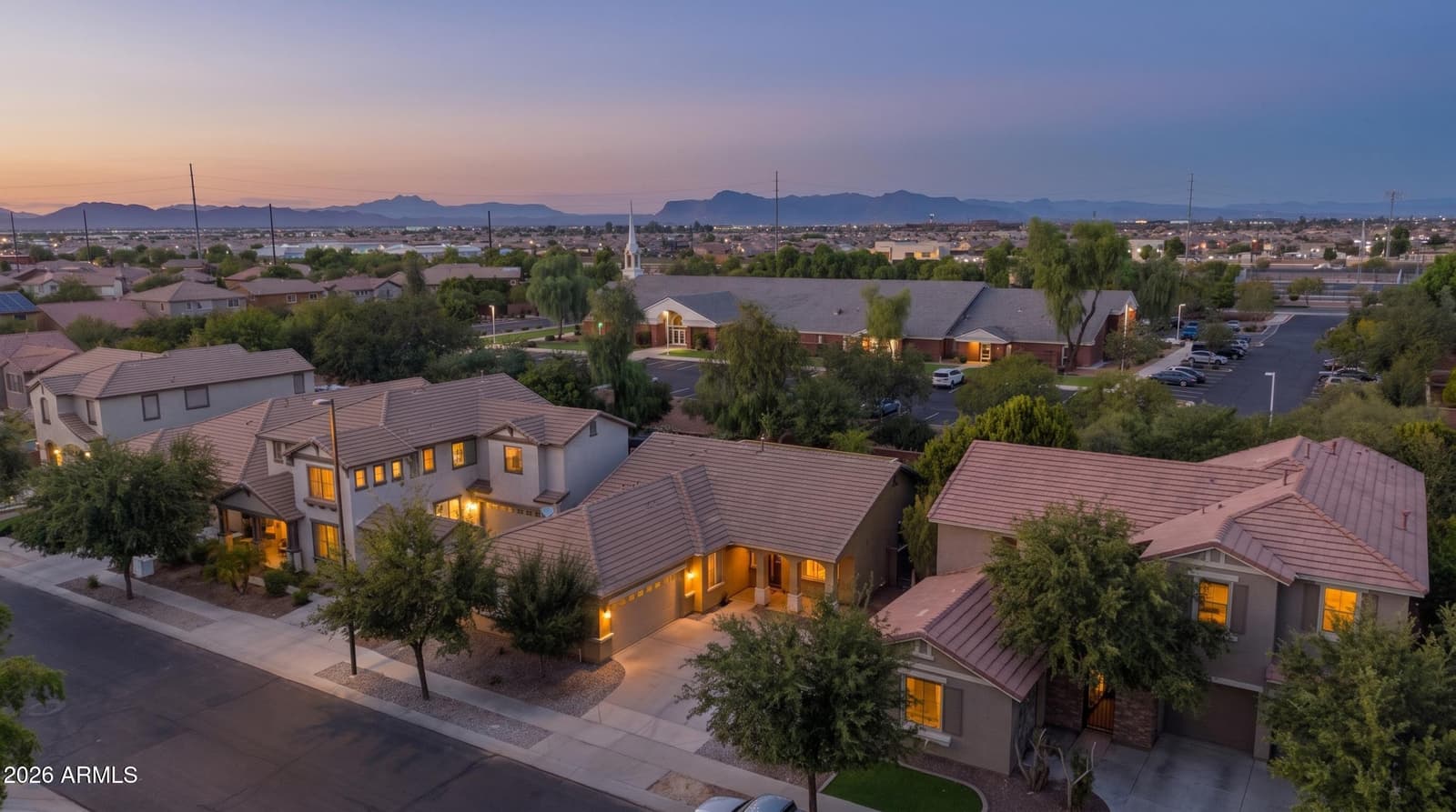 2989 S Fisher Lane, Gilbert, AZ 85295 — photo 3 of 22