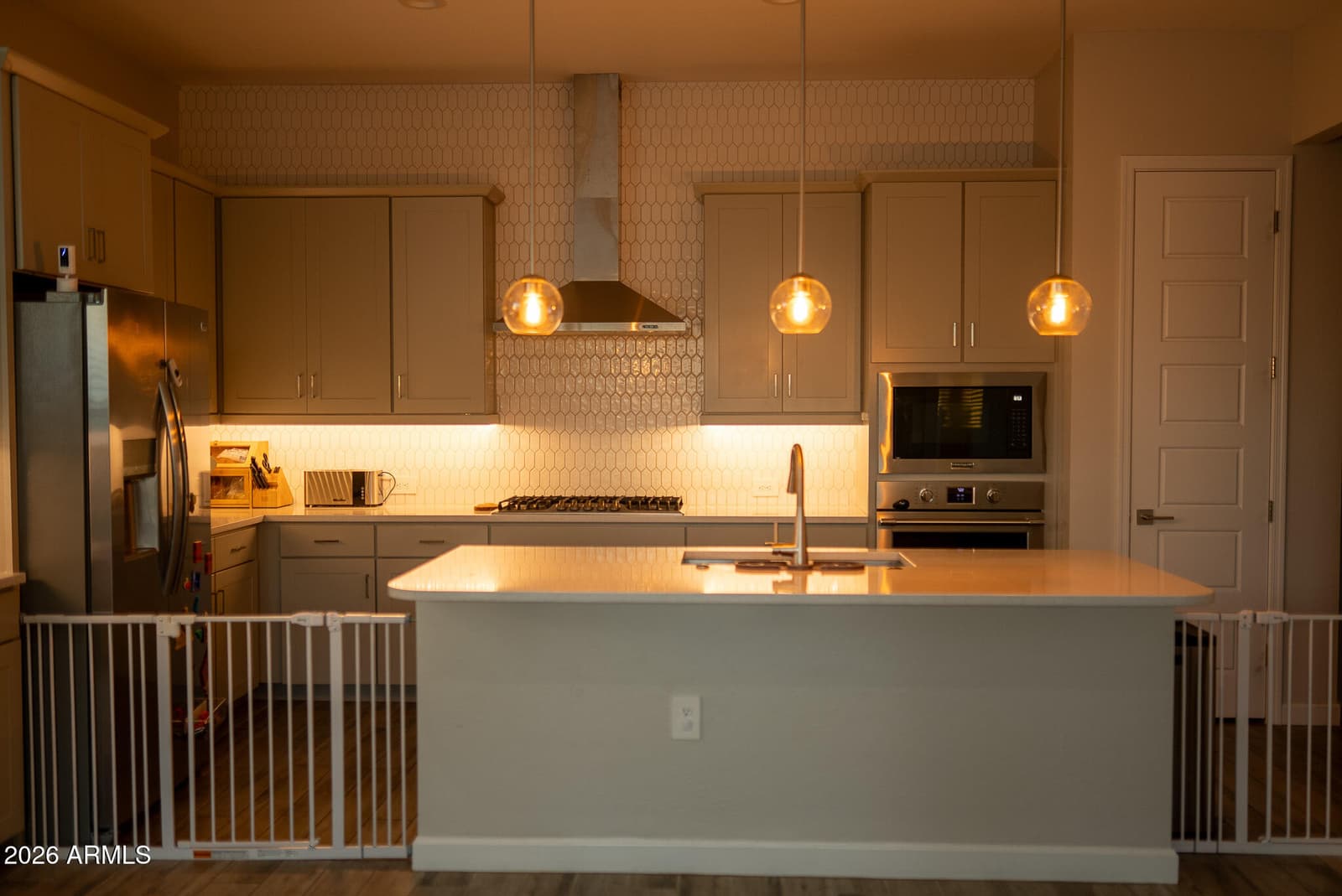 10227 W Salter Drive, Peoria, AZ 85382 — photo 9 of 36