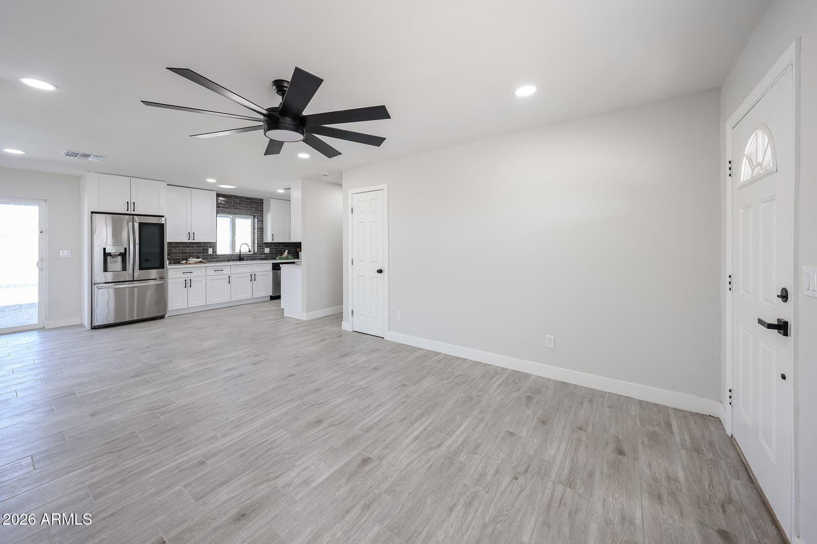 6609 N 20th Avenue, Phoenix, AZ 85015 — photo 4 of 23