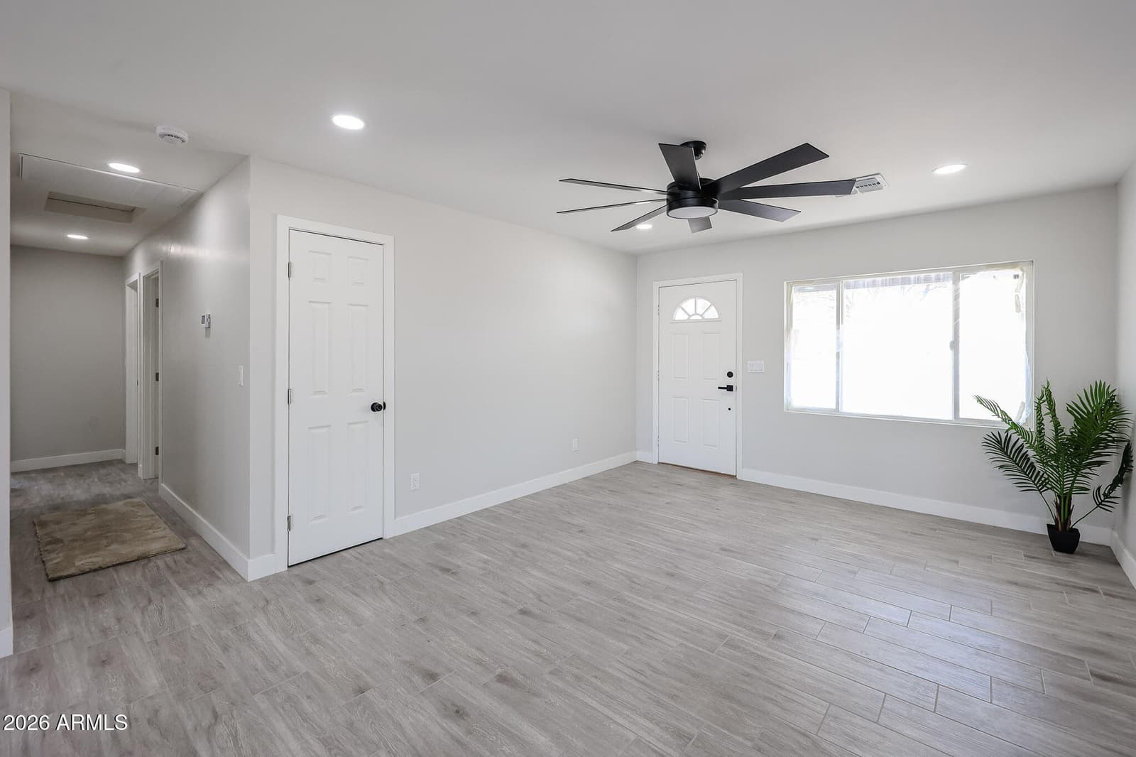 6609 N 20th Avenue, Phoenix, AZ 85015 — photo 5 of 23