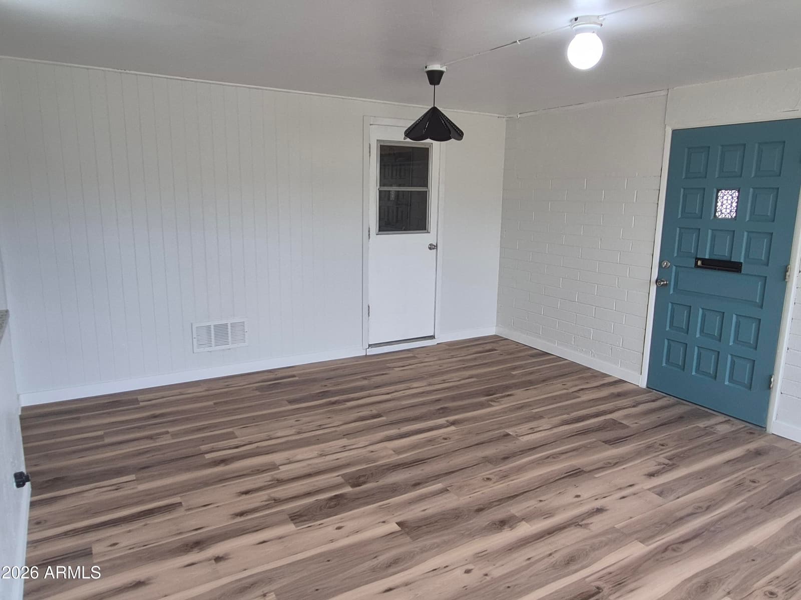 560 N Hobson Plaza, Mesa, AZ 85203 — photo 29 of 43