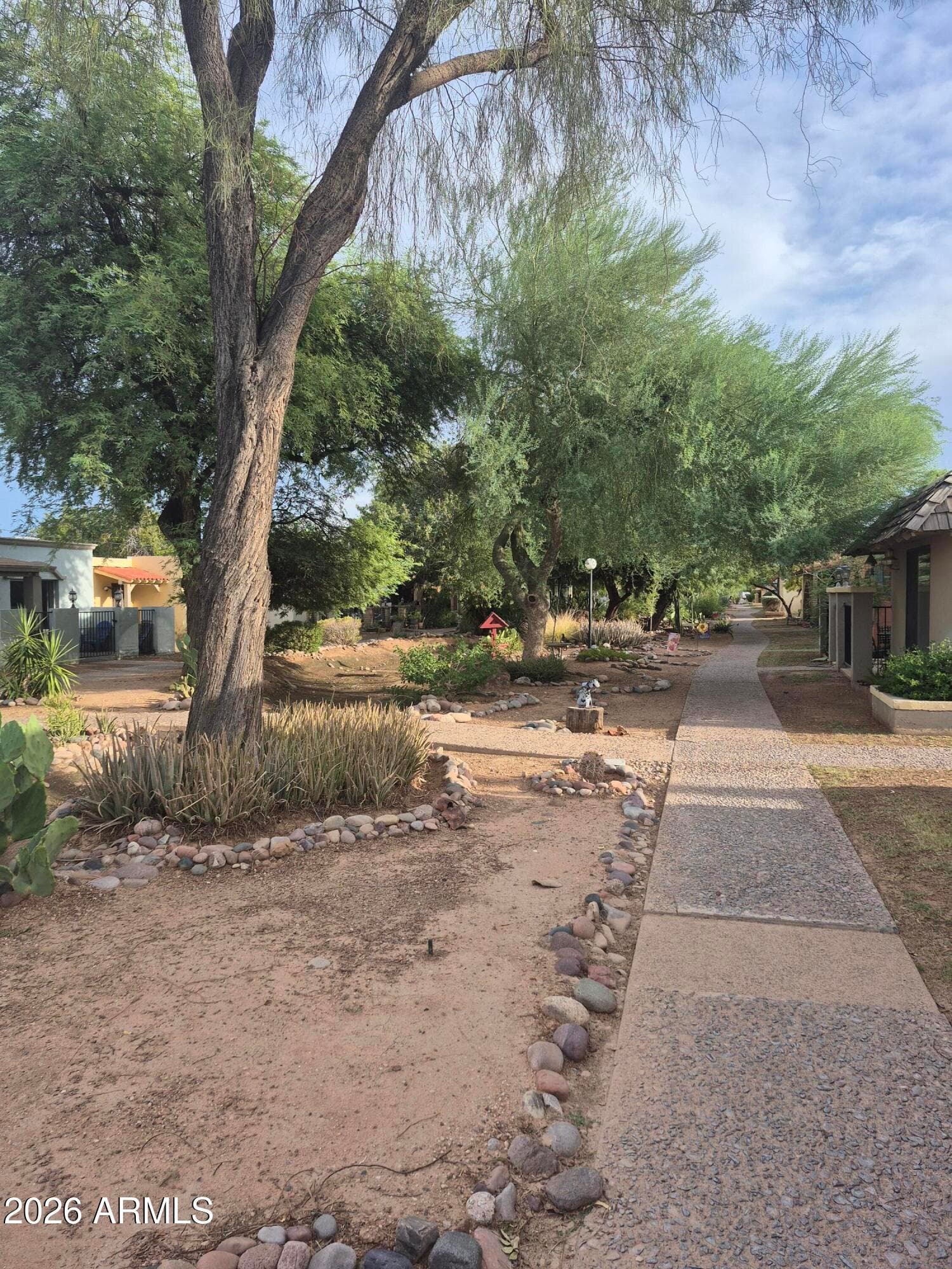 560 N Hobson Plaza, Mesa, AZ 85203 — photo 39 of 43